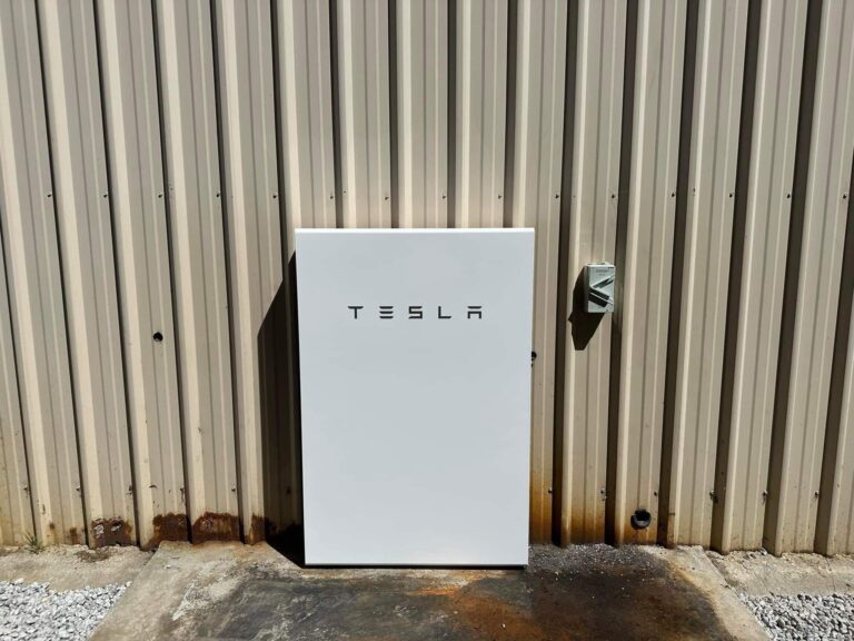 Clean-energy=solutions-tesla